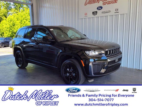 2026 Jeep Grand Cherokee Laredo Altitude