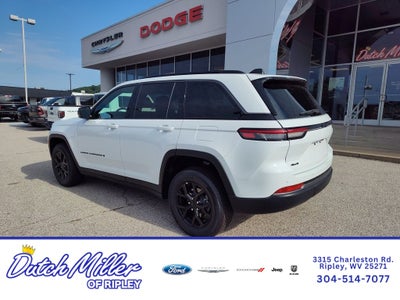 2026 Jeep Grand Cherokee Laredo Altitude