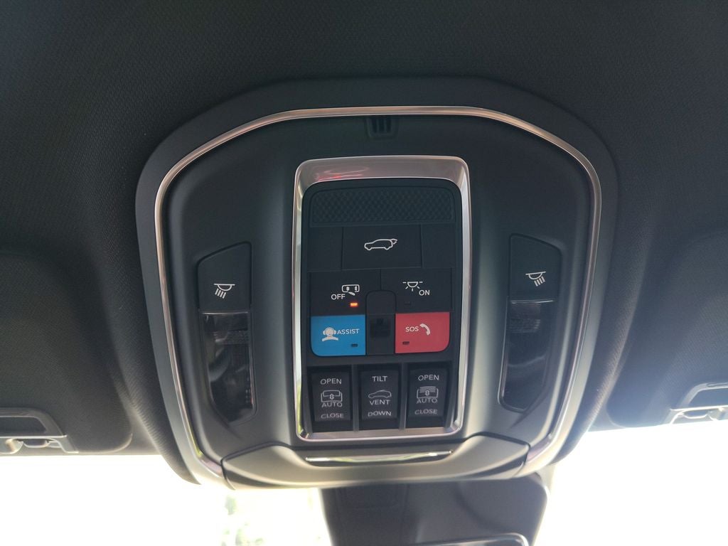 2026 Jeep Grand Cherokee Limited Reserve