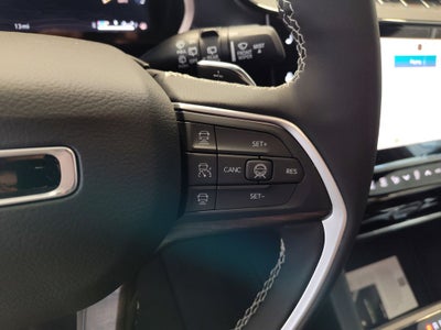 2026 Jeep Grand Cherokee L Laredo Altitude