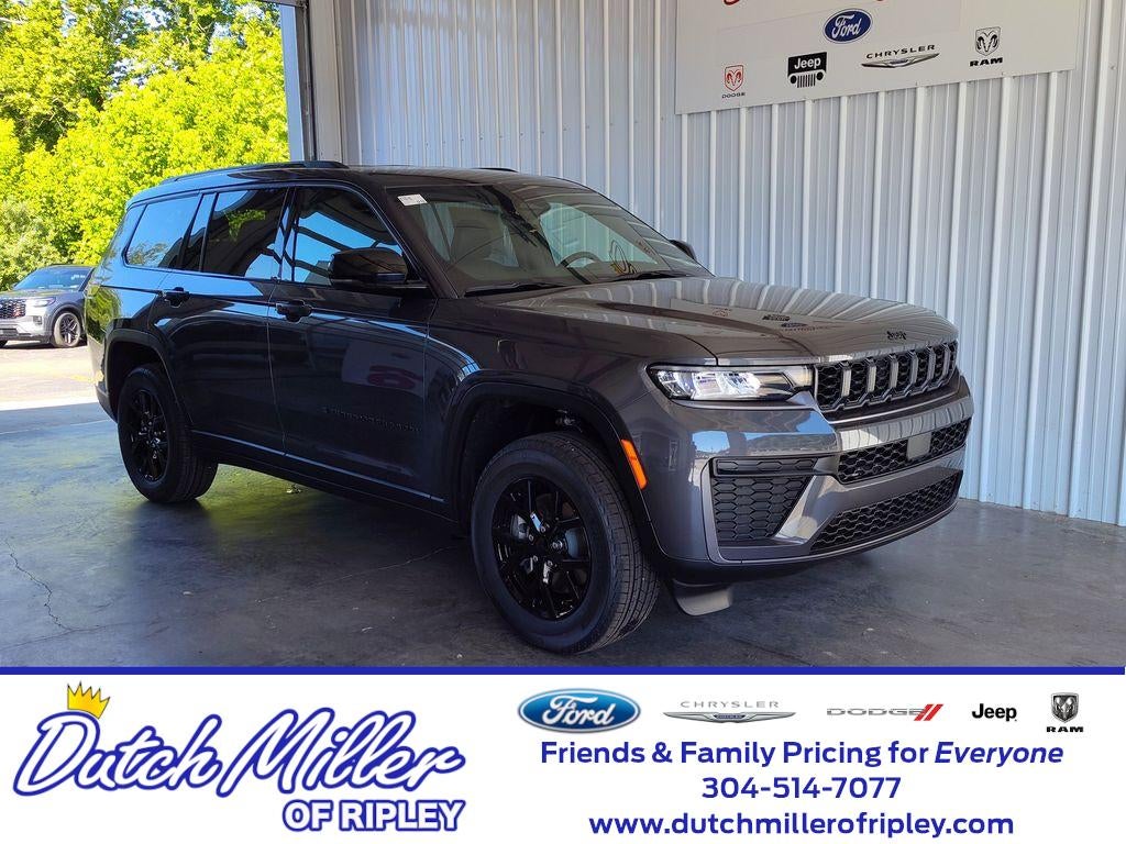 2026 Jeep Grand Cherokee L Laredo Altitude