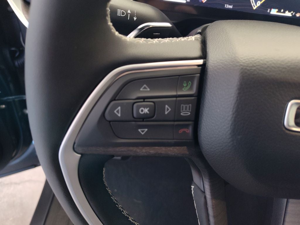 2026 Jeep Grand Cherokee L Laredo Altitude