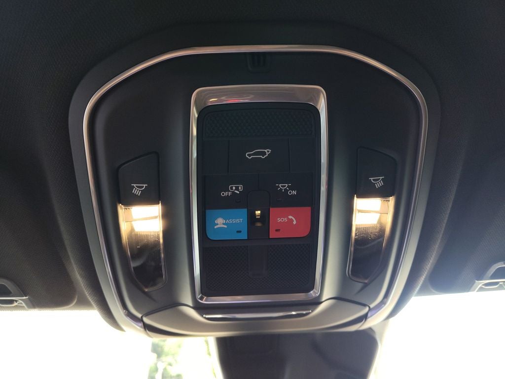 2026 Jeep Grand Cherokee L Laredo Altitude