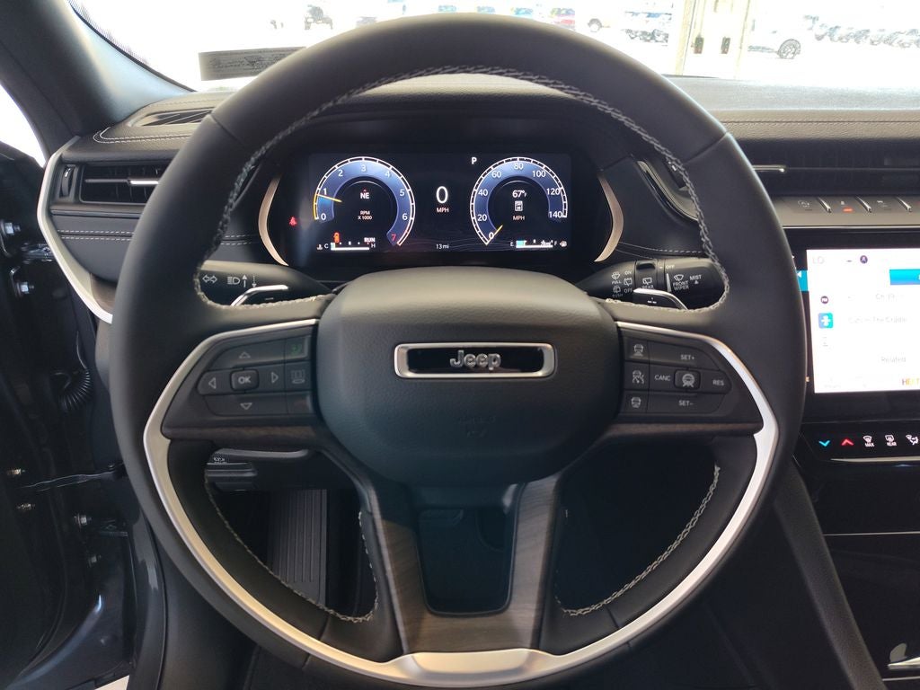 2026 Jeep Grand Cherokee L Laredo Altitude