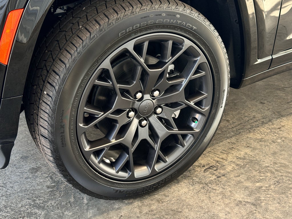 2025 Jeep Grand Cherokee L Summit