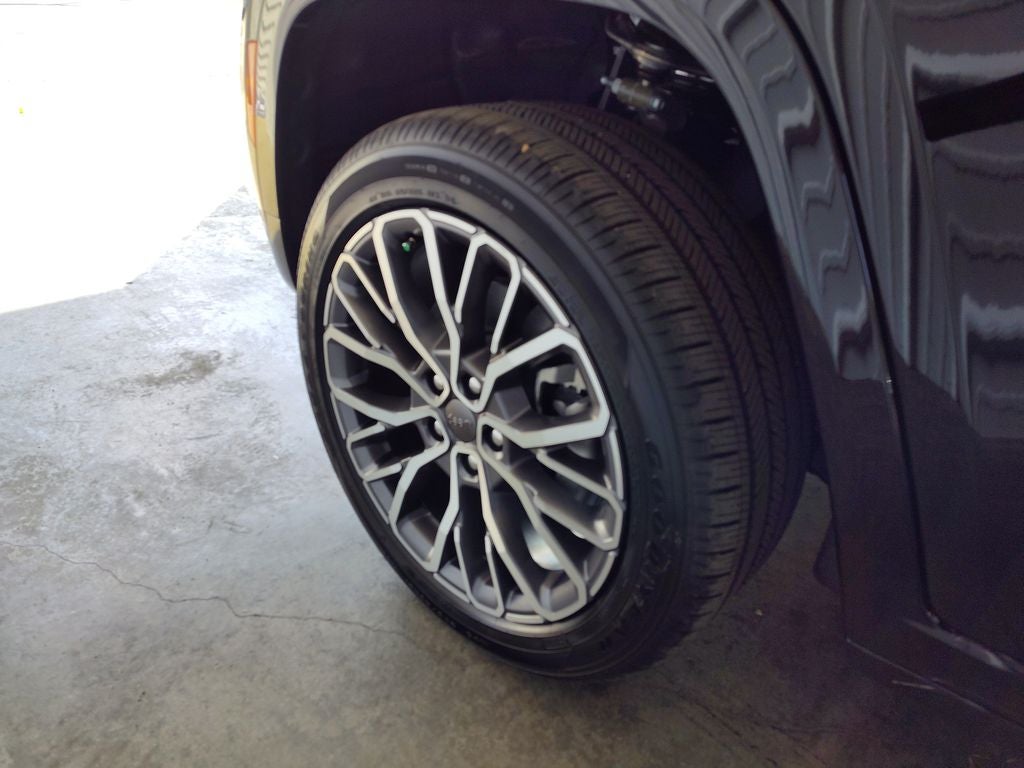 2026 Jeep Grand Cherokee L Summit
