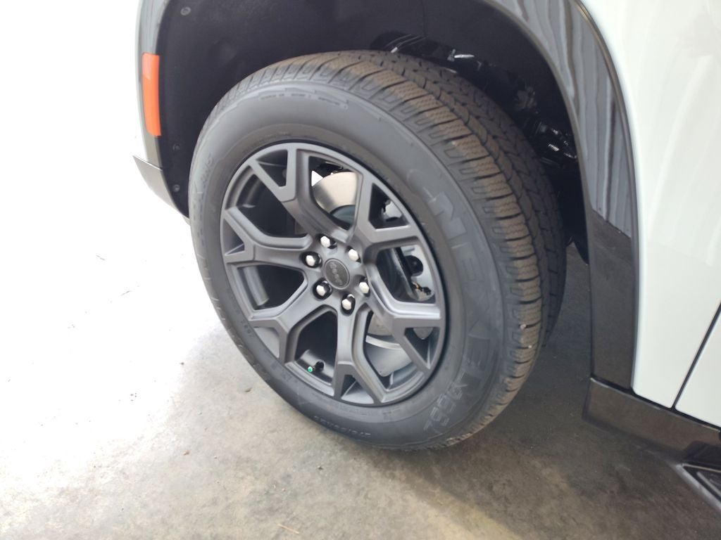 2026 Jeep Grand Wagoneer Limited Altitude