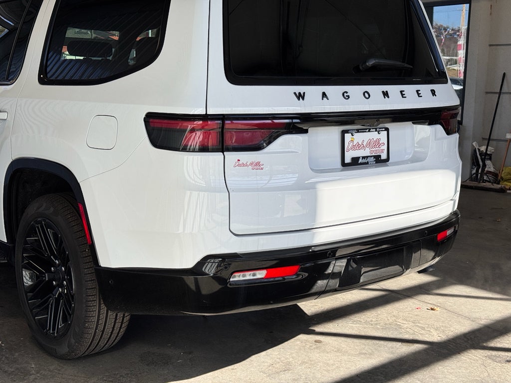 2025 Jeep Wagoneer Series II Carbide