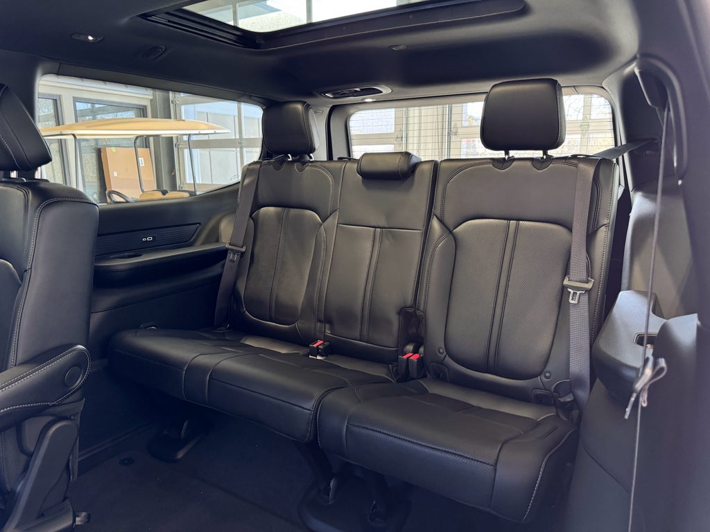 2025 Jeep Wagoneer Series II Carbide