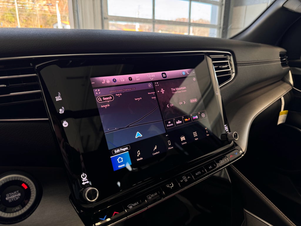 2025 Jeep Wagoneer Series II Carbide