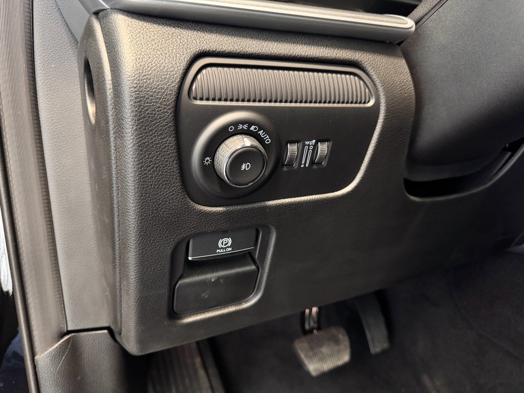 2025 Jeep Wagoneer Series II Carbide