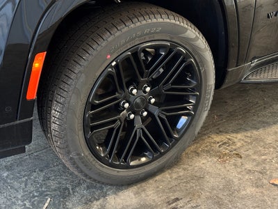 2025 Jeep Wagoneer Series II Carbide