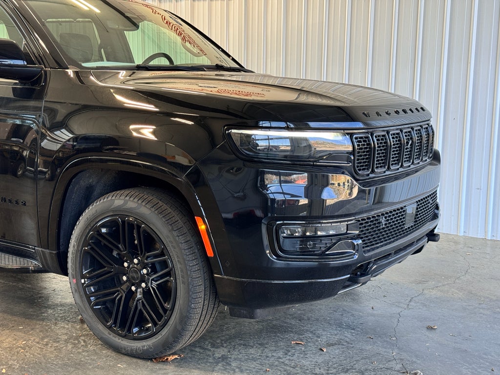 2025 Jeep Wagoneer Series II Carbide