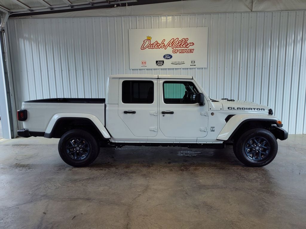 2026 Jeep Gladiator 85th Anniversary Edition