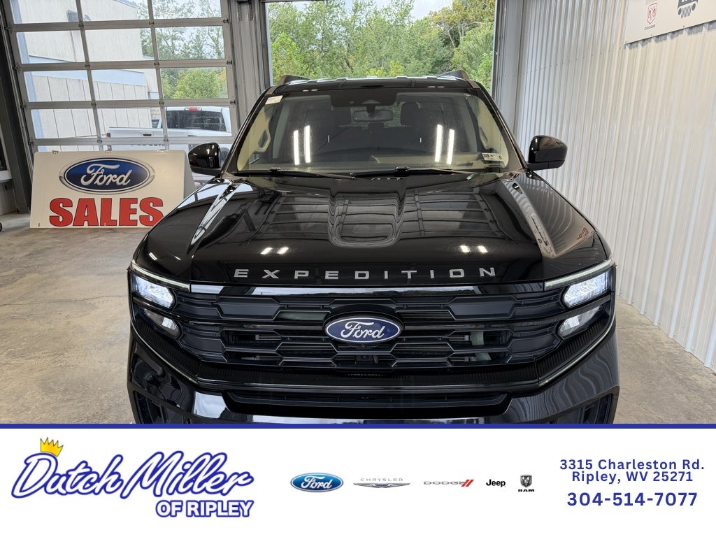 2025 Ford Expedition Active