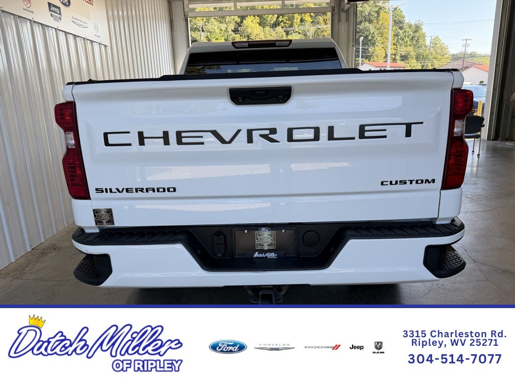 2023 Chevrolet Silverado Custom