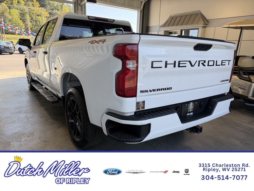 2023 Chevrolet Silverado Custom