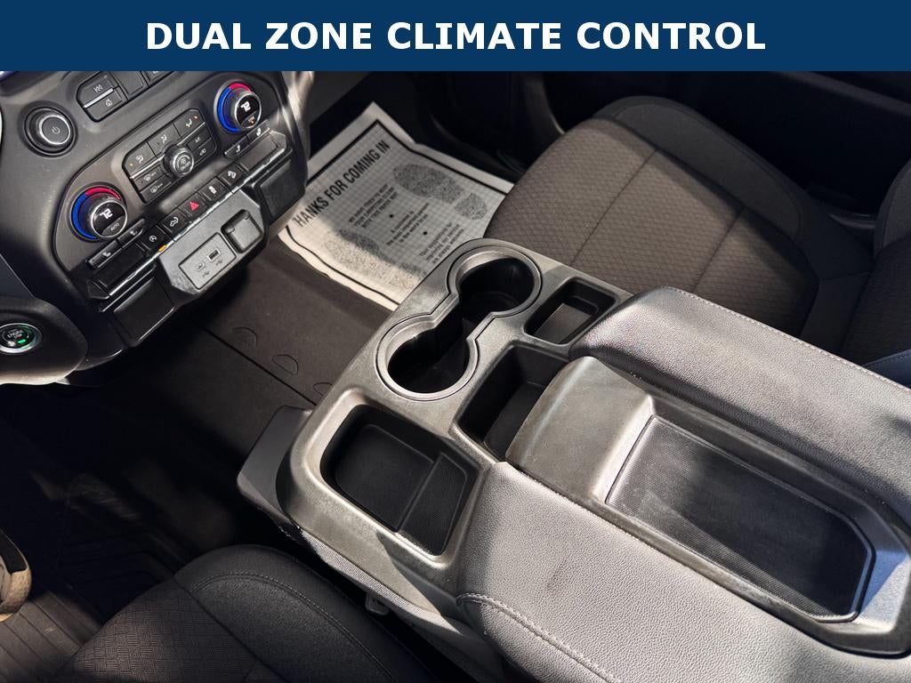 2022 Chevrolet Silverado RST