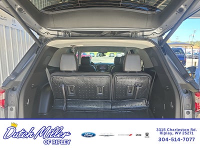 2021 Chevrolet Traverse LT Leather