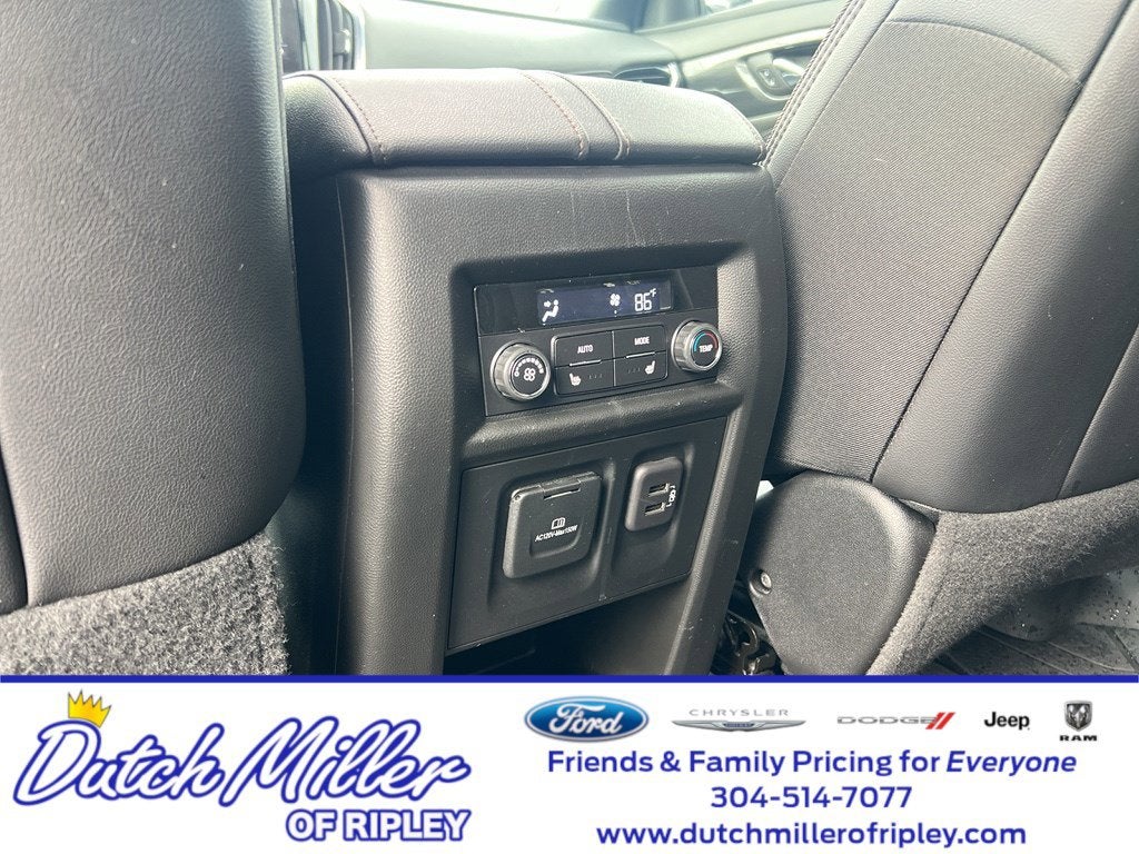 2023 Chevrolet Traverse High Country