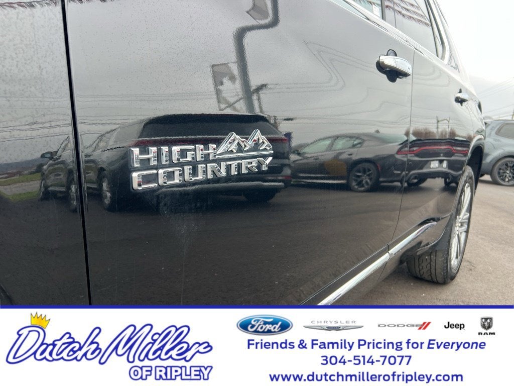 2023 Chevrolet Traverse High Country