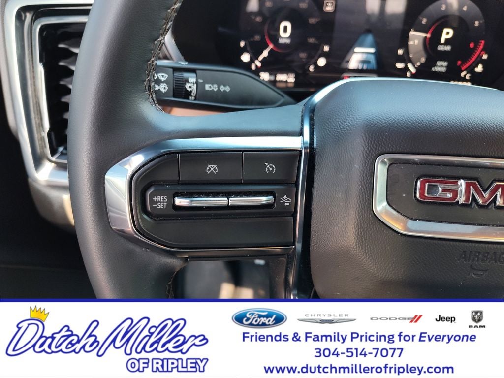 2024 GMC Canyon 4WD AT4