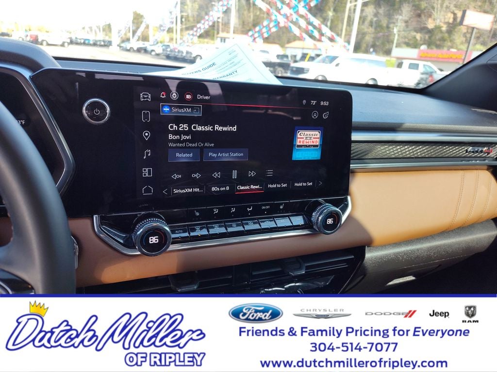 2024 GMC Canyon 4WD AT4