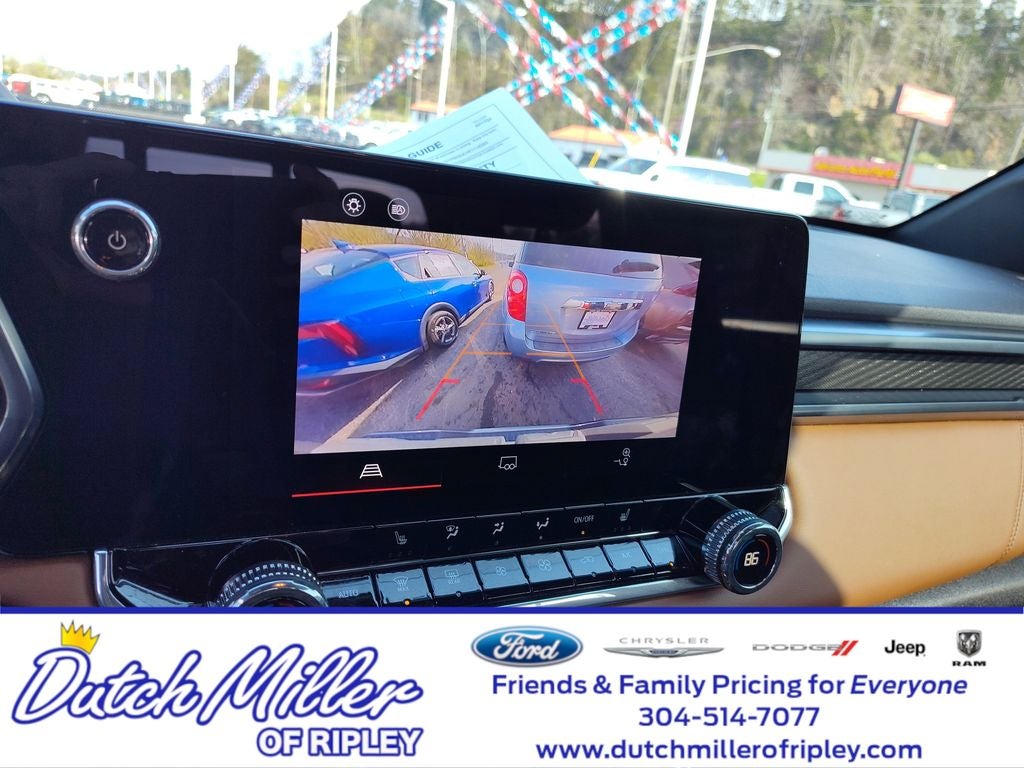 2024 GMC Canyon 4WD AT4