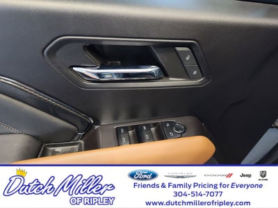 2024 GMC Canyon 4WD AT4