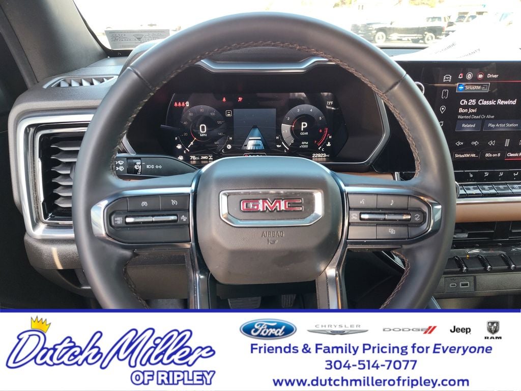 2024 GMC Canyon 4WD AT4