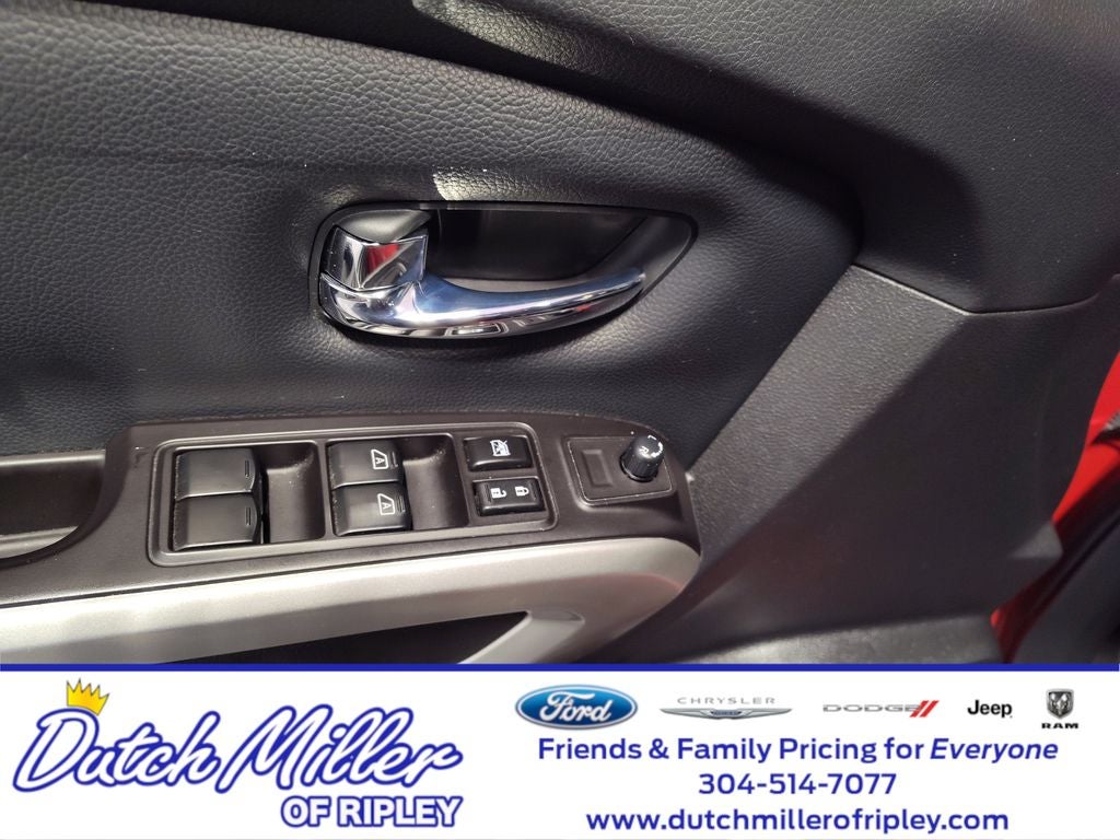 2020 Nissan Titan SV