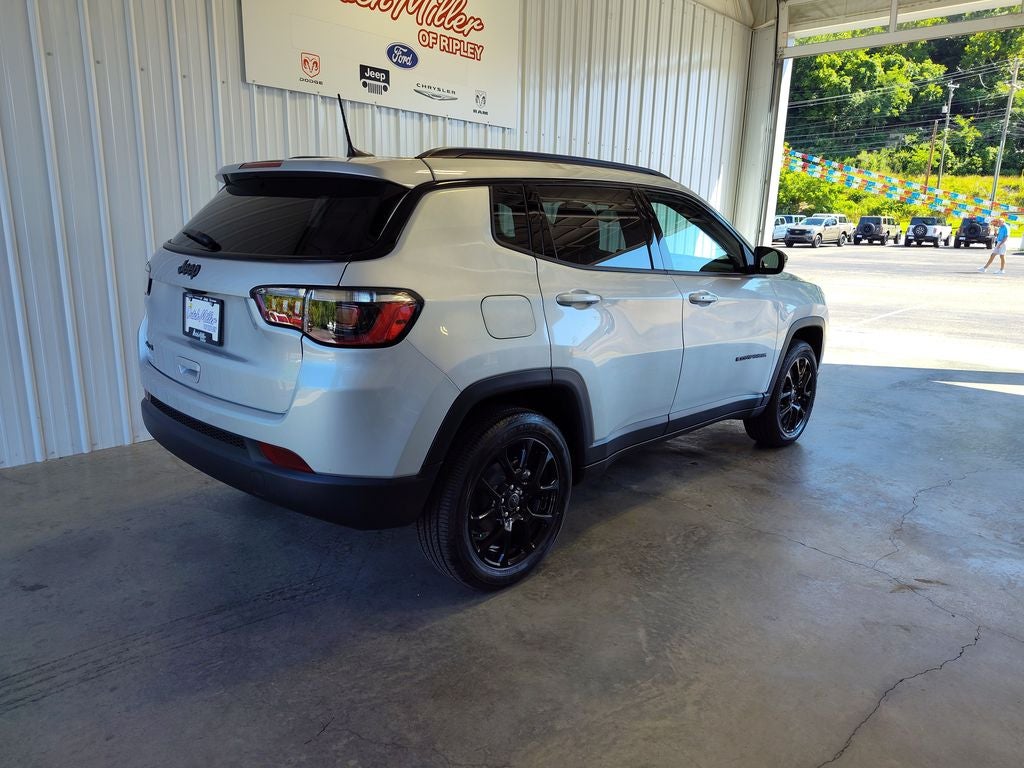 2026 Jeep Compass Latitude Altitude