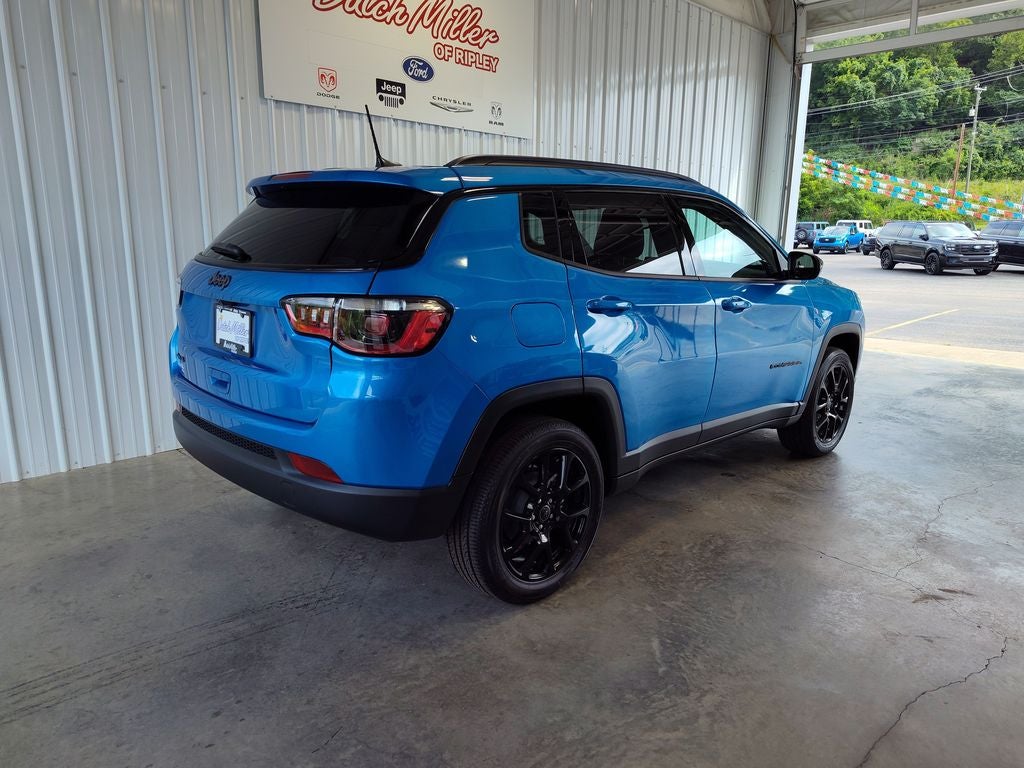 2026 Jeep Compass Latitude Altitude