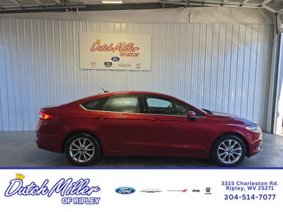 2017 Ford Fusion SE