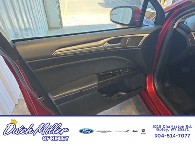 2017 Ford Fusion SE