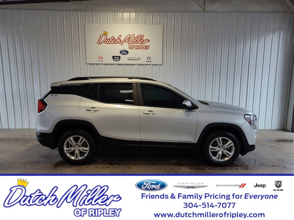 2022 GMC Terrain SLE