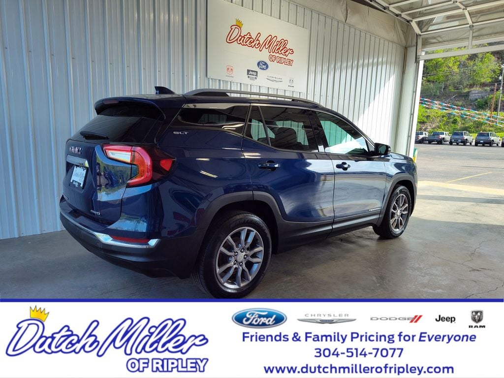 2022 GMC Terrain SLT