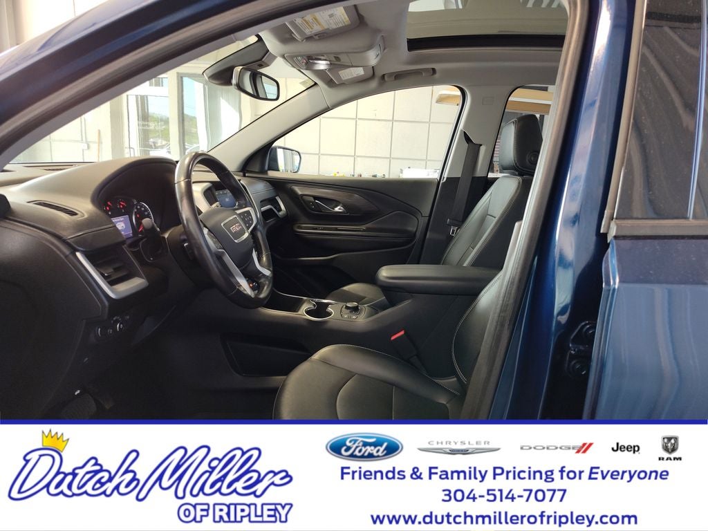 2022 GMC Terrain SLT