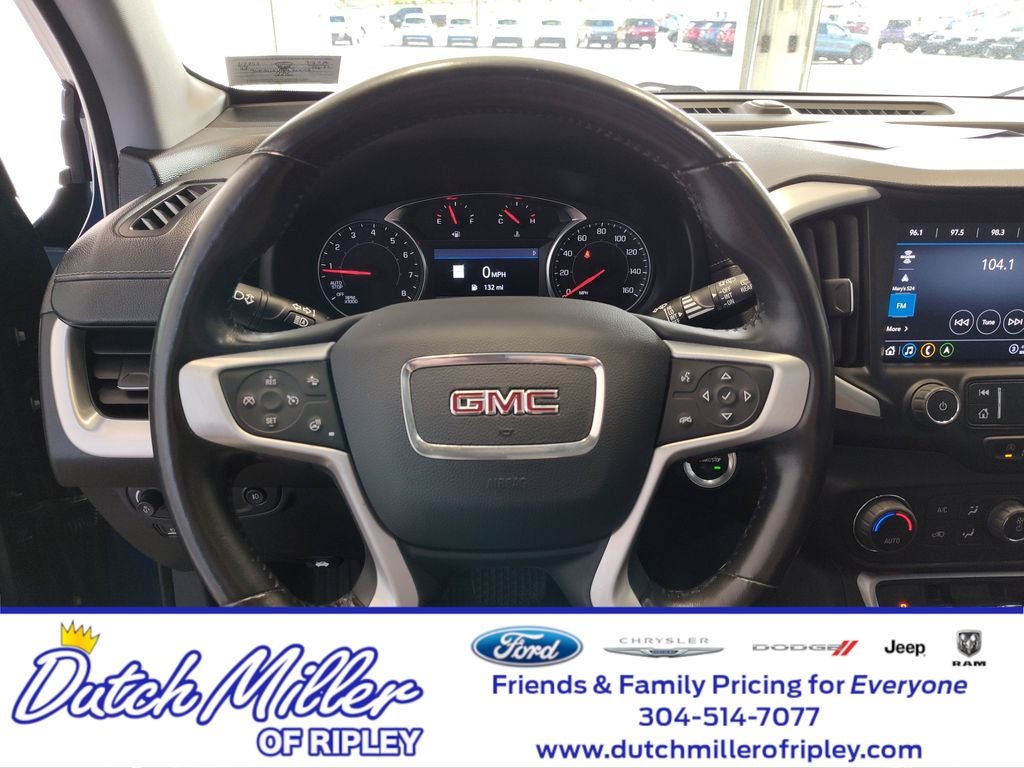 2022 GMC Terrain SLT