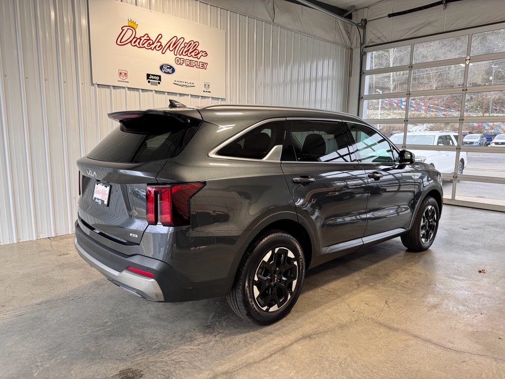 2024 Kia Sorento S