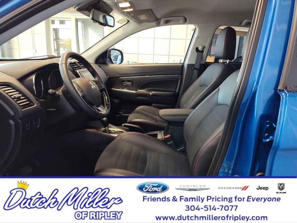 2025 Mitsubishi Outlander Sport S