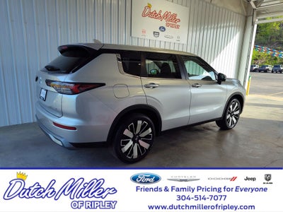 2025 Mitsubishi Outlander SE
