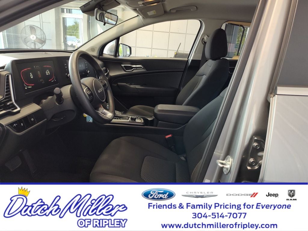 2024 Kia Sportage LX